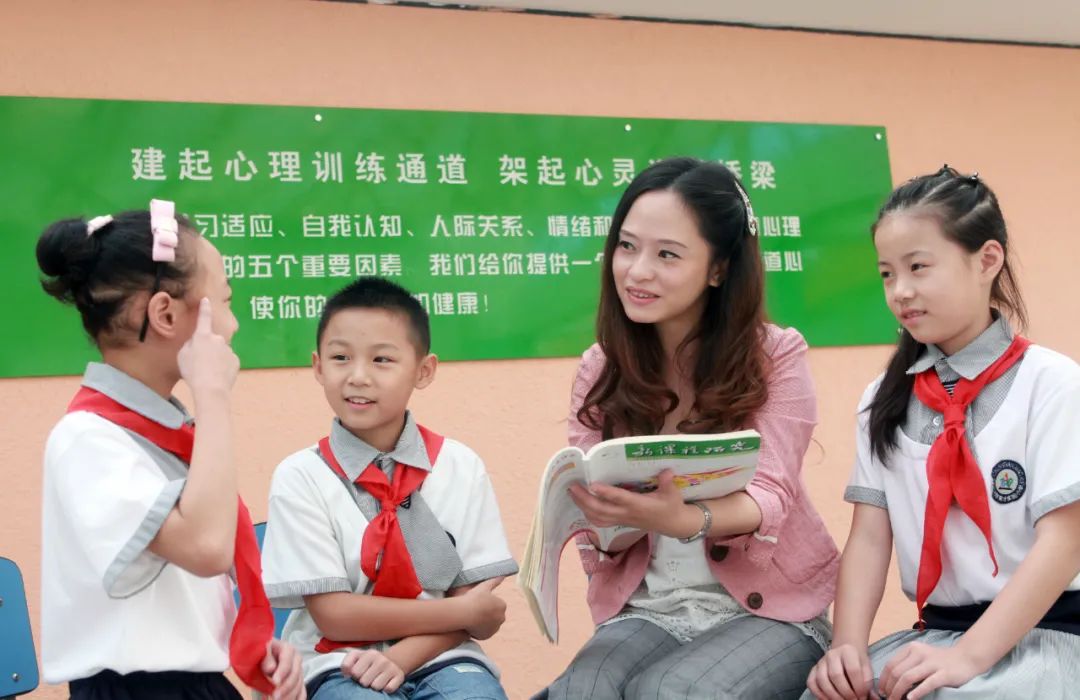 用心用情育新人江岸区这位思政课教师入选第二季度武汉楷模